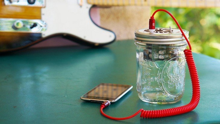 Mason Jar Speaker