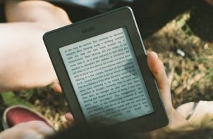 reading e-book