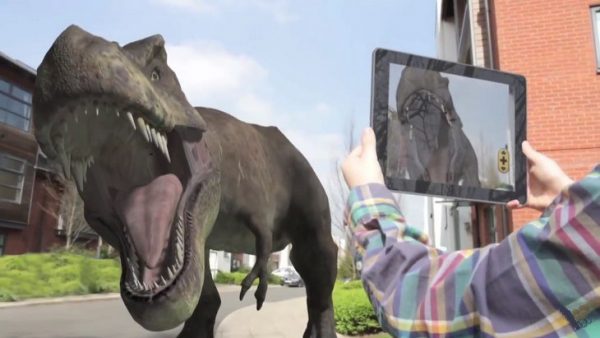 Jurassic World - Fallen Kingdom : le livre de Réalité Augmentée - Geek