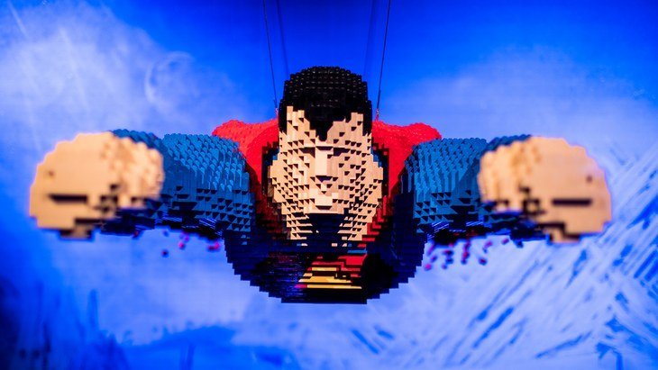 the Art of the Brick DC Super Heroes