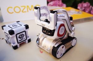 cozmo unboxing