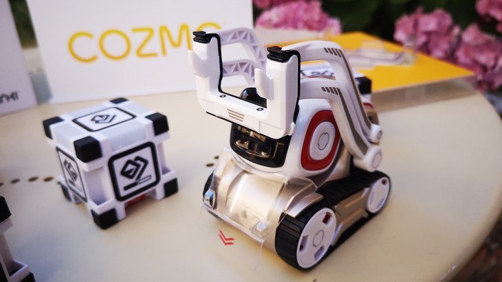 cozmo unboxing