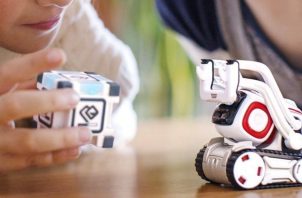 cozmo robot programmable