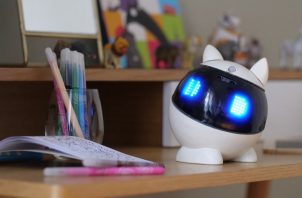 winky robot programmable