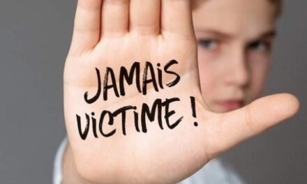 « Jamais victime ! » : un guide pour aider à faire face au harcèlement scolaire