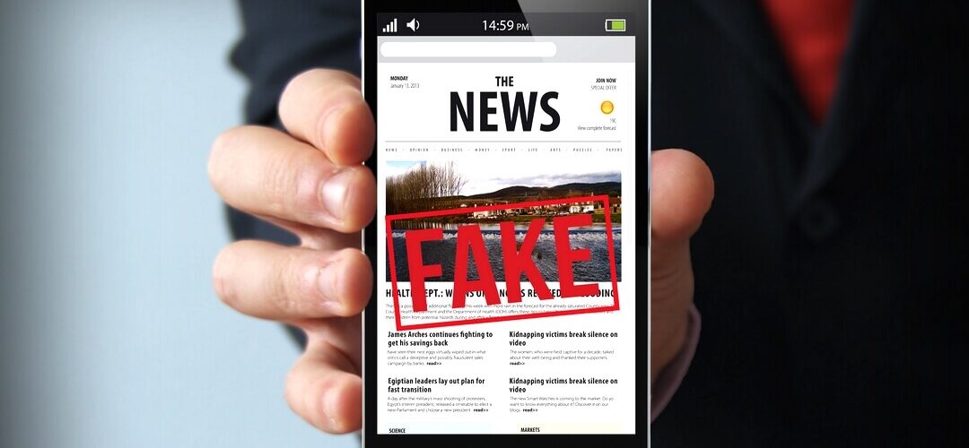 fake smartphone couv
